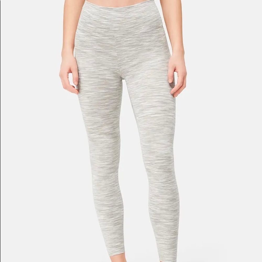 Outdoor Voices Flow 7/8 Legging in Oatmeal
